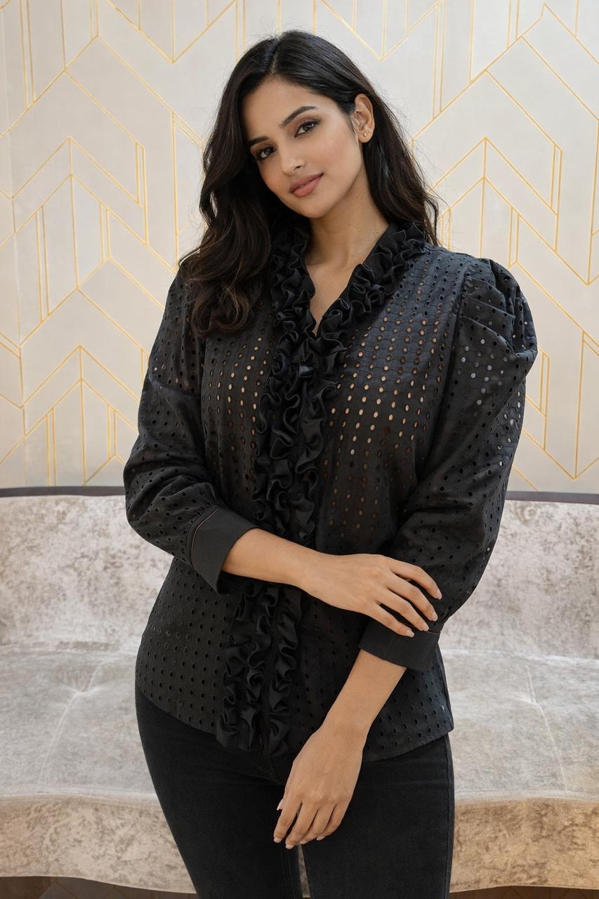 ▪️専用　BORDER FRILL TOP(38) 　BLACK Black Schiffli Top with Black Frill detailing in Front - Sakshi Narula
