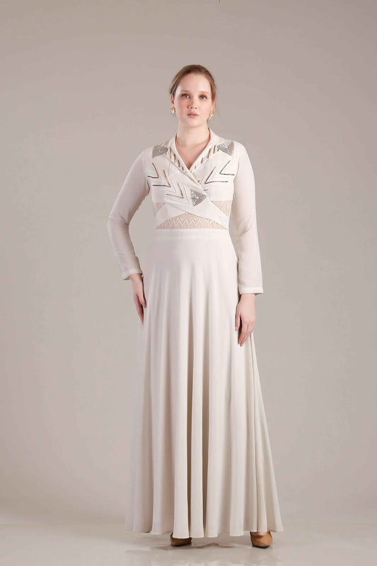 Ivory White Gown - Sakshi Narula